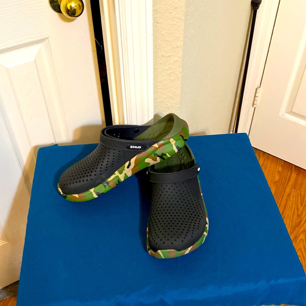 Crocs
